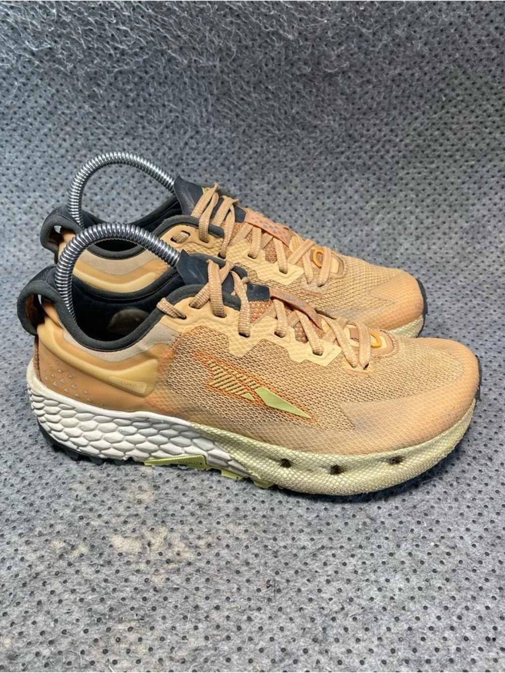 Altra Timp 4 Yellow Running Shoes Size 7 Women’s